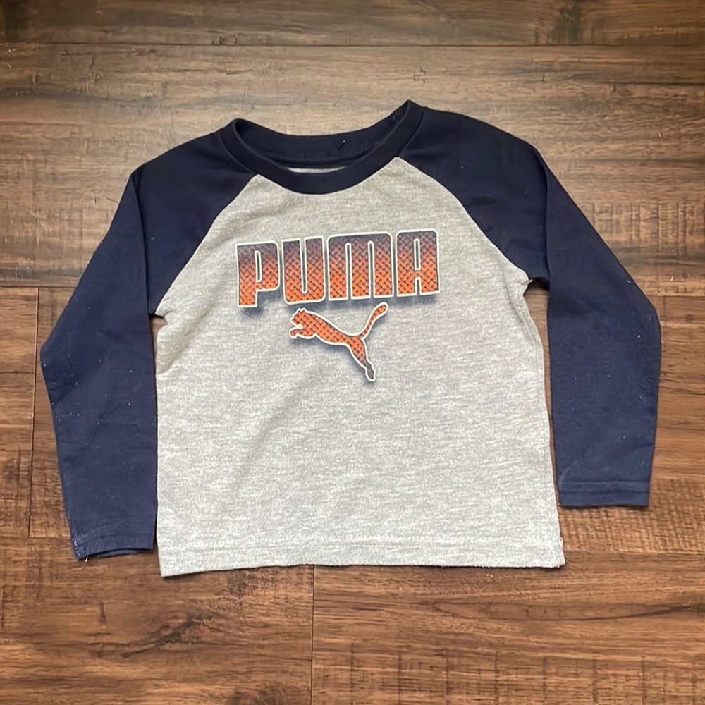 12M Puma tee